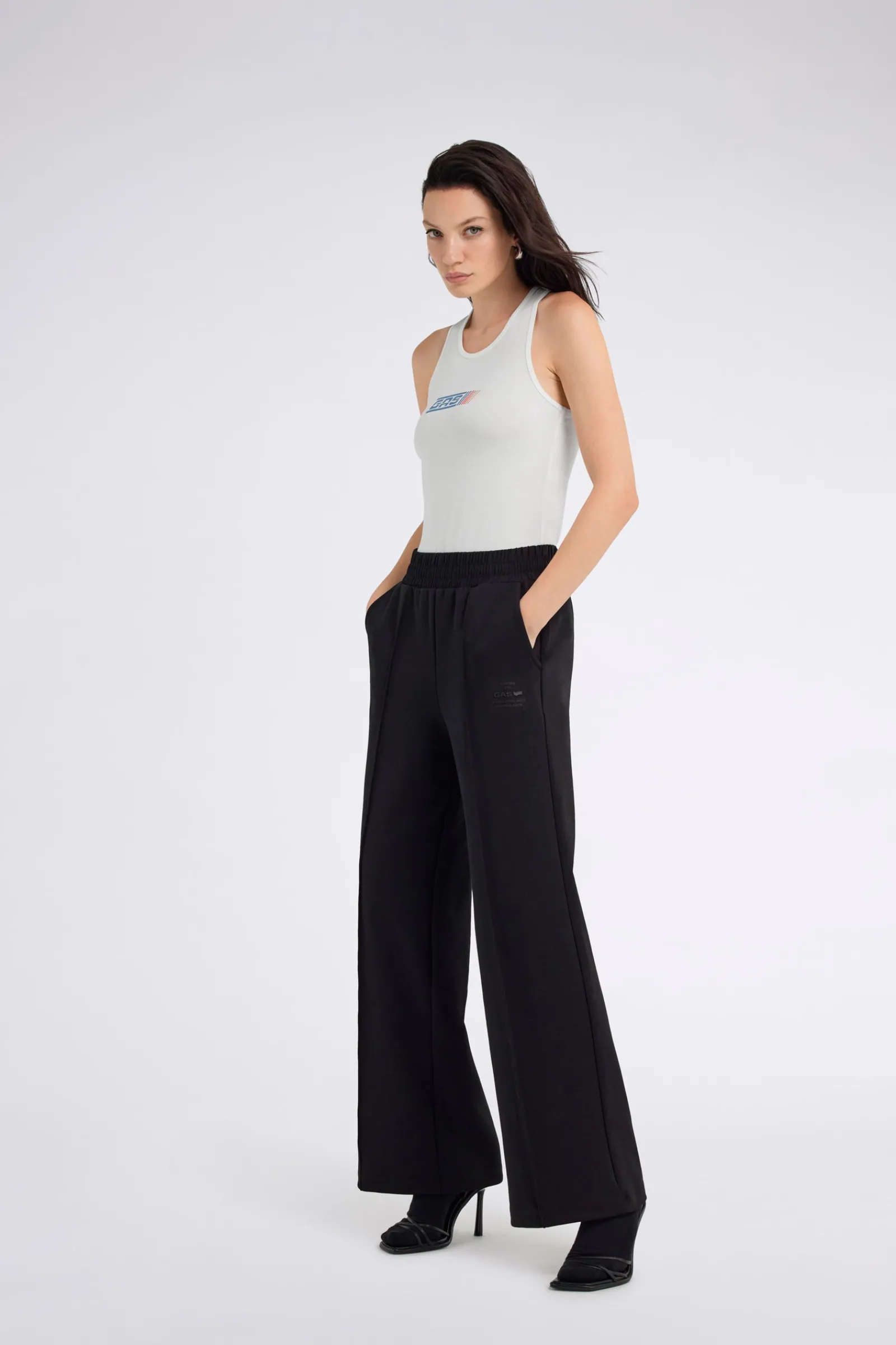 Shop SANDES PANT TECH Mujer Pantalones